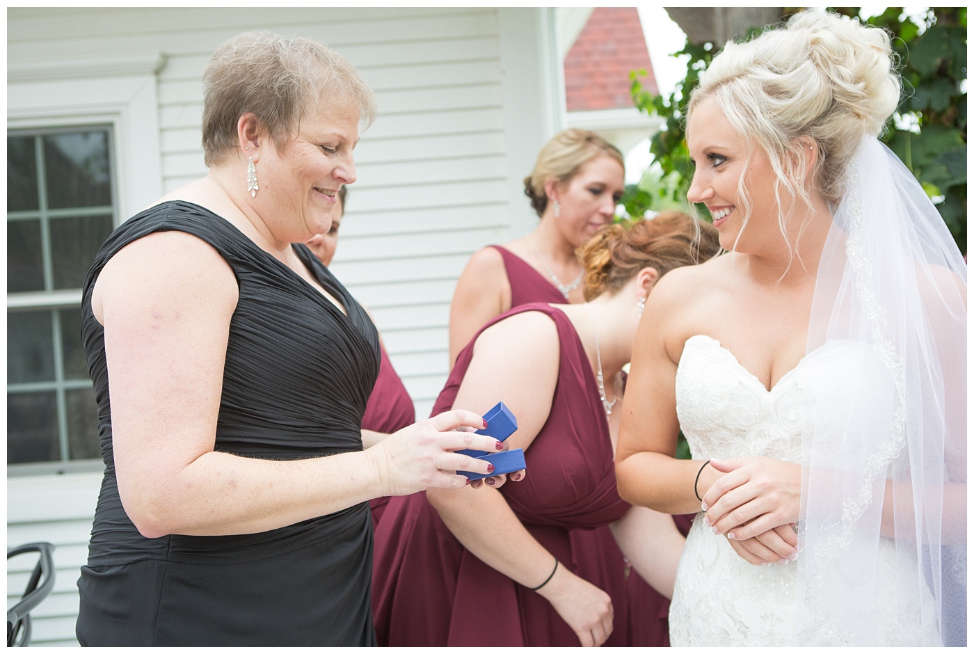 stacey-poterson-country-church-wedding-wisconsin-weddings_0471.jpg