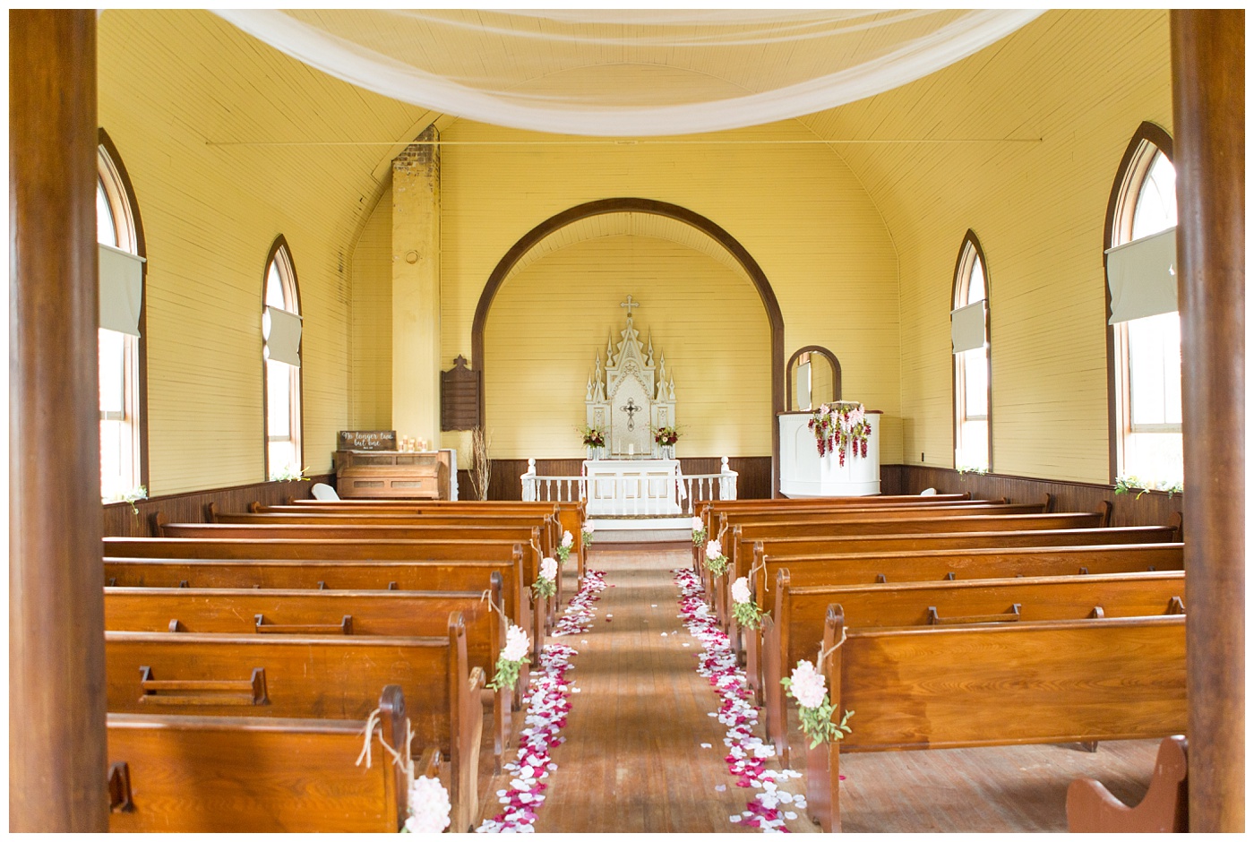 stacey-poterson-country-church-wedding-wisconsin-weddings_0478.jpg