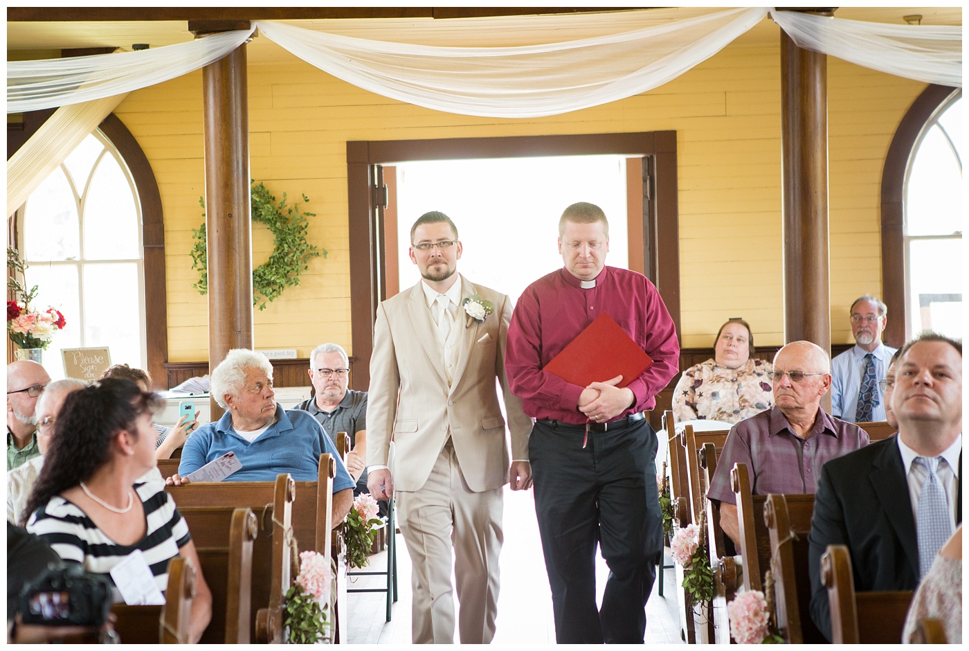 stacey-poterson-country-church-wedding-wisconsin-weddings_0493.jpg