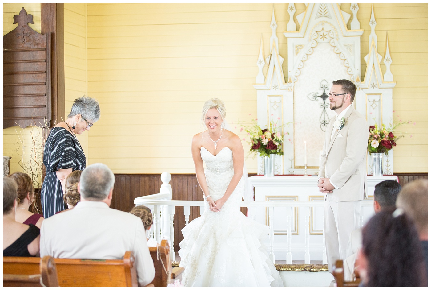 stacey-poterson-country-church-wedding-wisconsin-weddings_0499.jpg