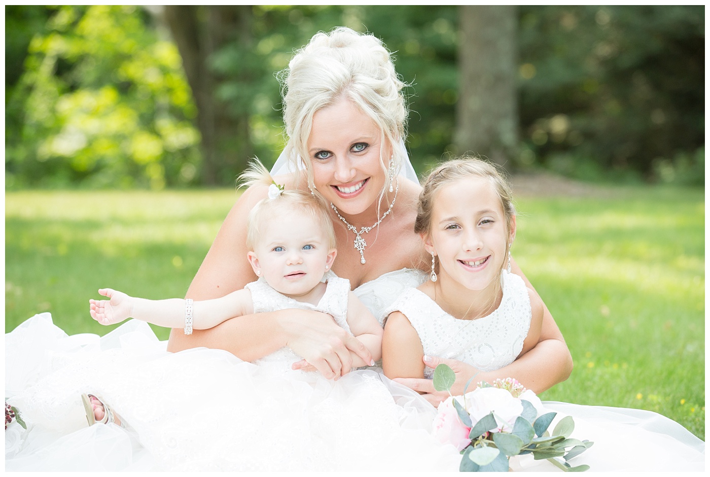 stacey-poterson-country-church-wedding-wisconsin-weddings_0517.jpg