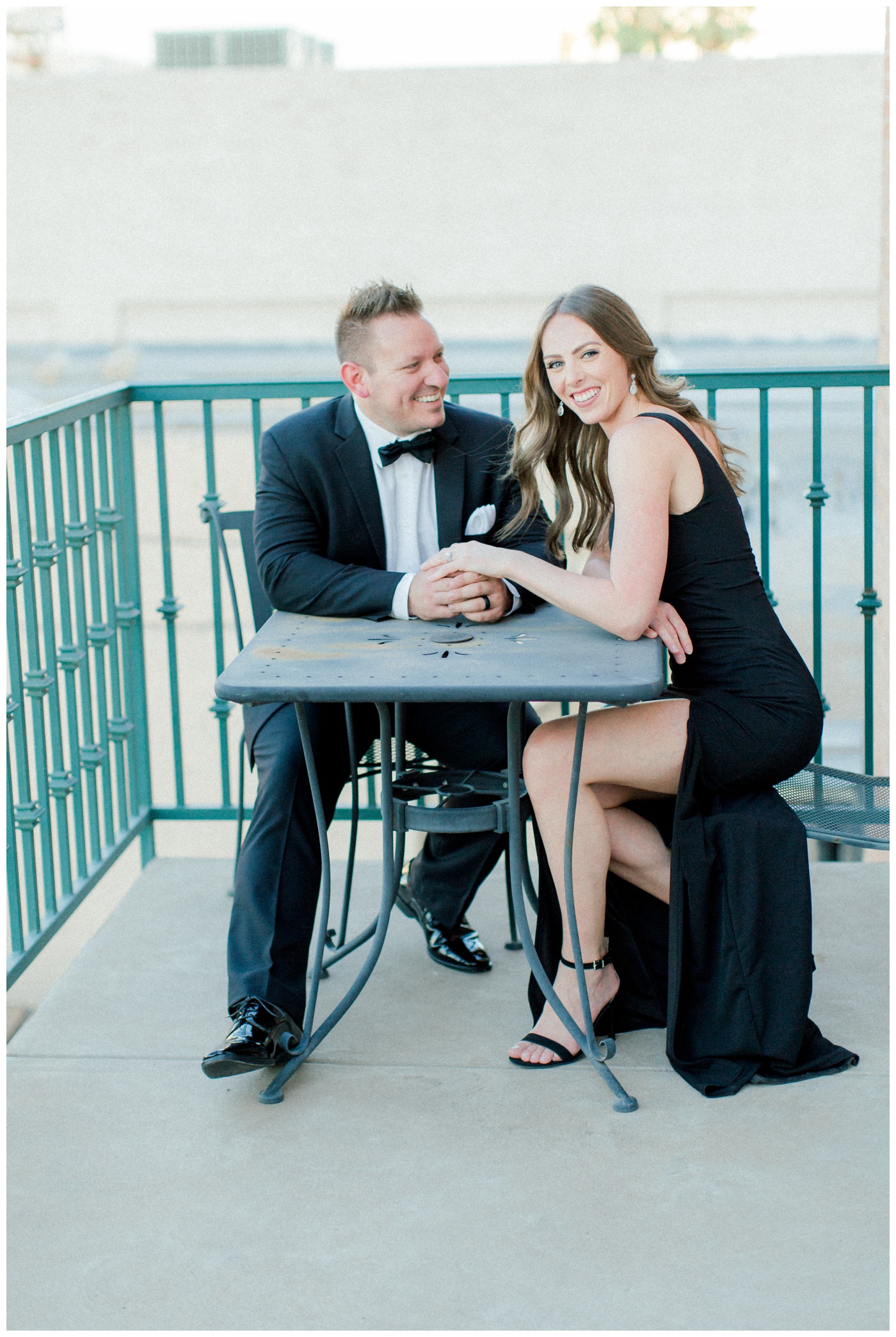 what to wear for engagement photos